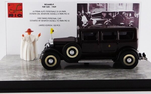 Fiat Fiat 525 1929 Personal Car Pope Pius XI + Figure - 1:43 - Rio Fiat Fiat 525 1929 Personal Car Pope Pius XI + Figure - 1:43 - Rio