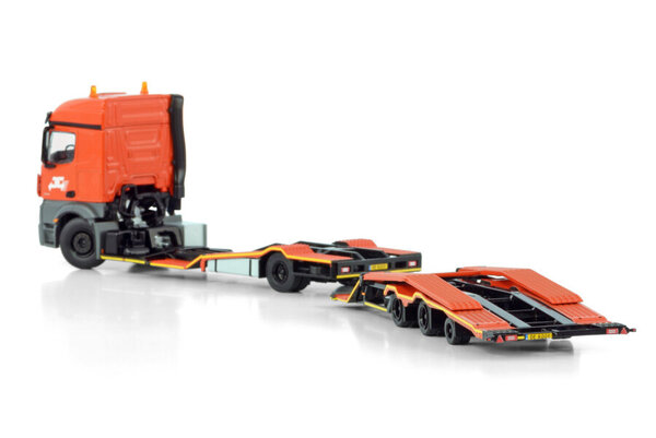 Mercedes-Benz Mercedes-Benz Actros MP4 Stream Space 4x2 Truck Transporter Combi 'De Rooy' - 1:50 - WSI Models Mercedes-Benz Mercedes-Benz Actros MP4 Stream Space 4x2 Truck Transporter Combi 'De Rooy' - 1:50 - WSI Models