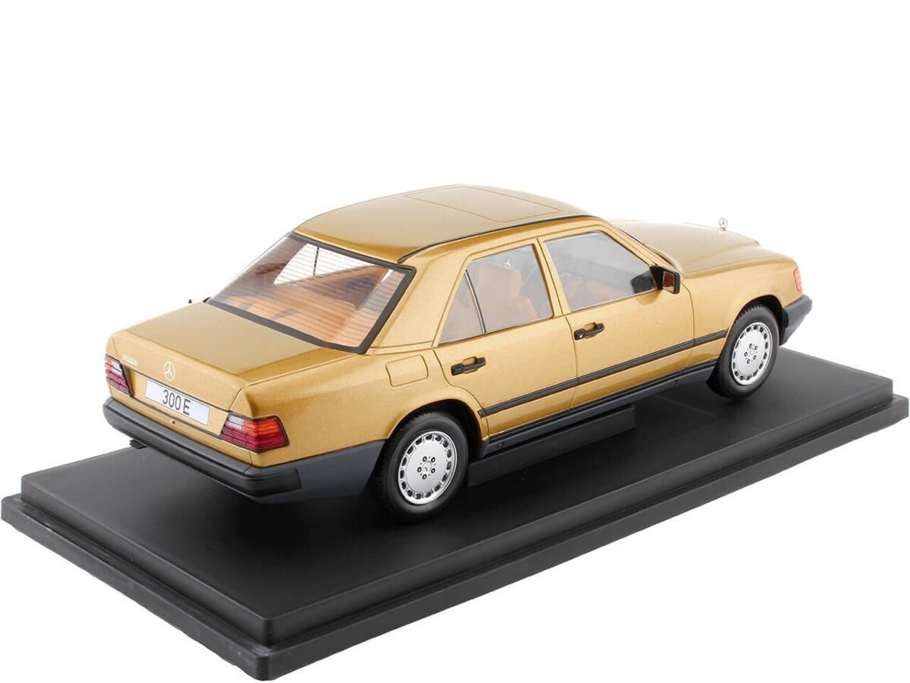 Mercedes-Benz Mercedes-Benz 300E W124 1984 - 1:18 - Modelcar Group Mercedes-Benz Mercedes-Benz 300E W124 1984 - 1:18 - Modelcar Group