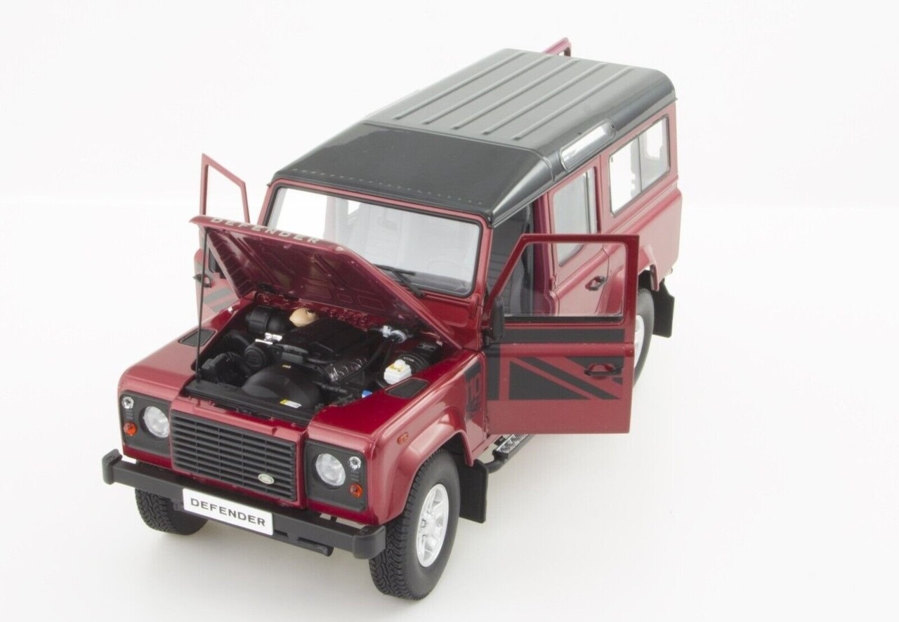 Land Rover Land Rover Defender 110 - 1:18 - Dorlop / Century Dragon