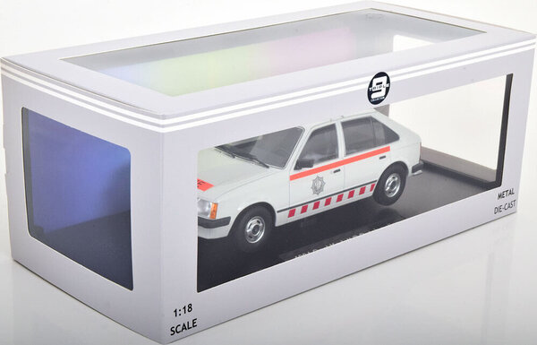Opel Opel Kadett D Dutch Police 1984 - 1:18 - Triple 9 Collection