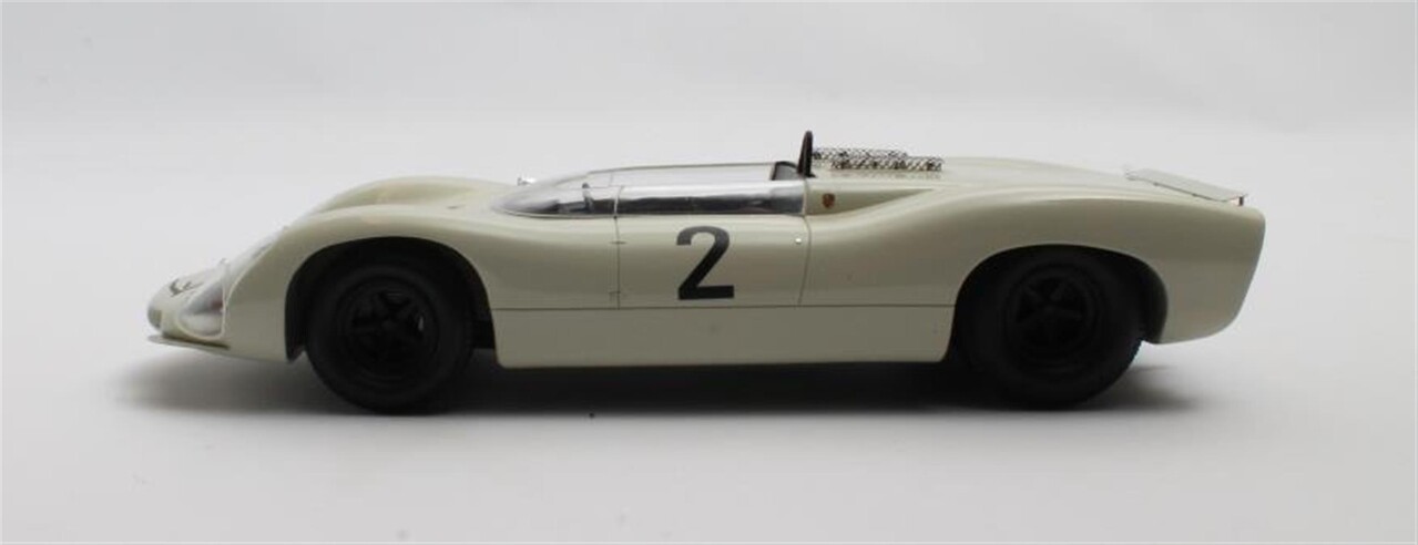 Porsche Porsche 910-8 Bergspider #2 1967 - 1:18 - Matrix Scale Models