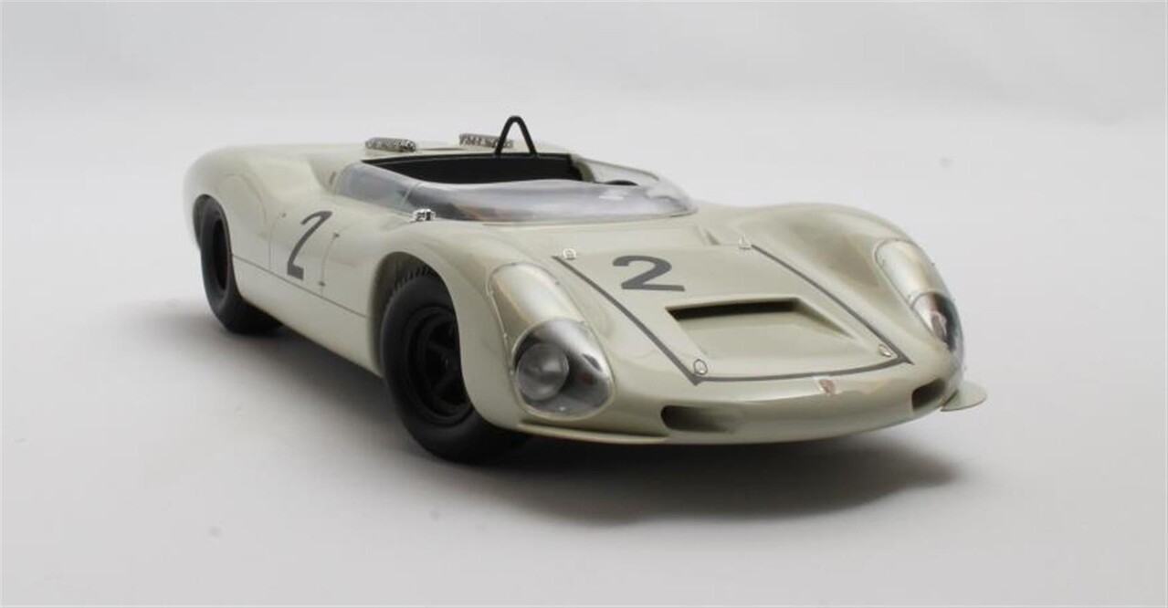 Porsche Porsche 910-8 Bergspider #2 1967 - 1:18 - Matrix Scale Models