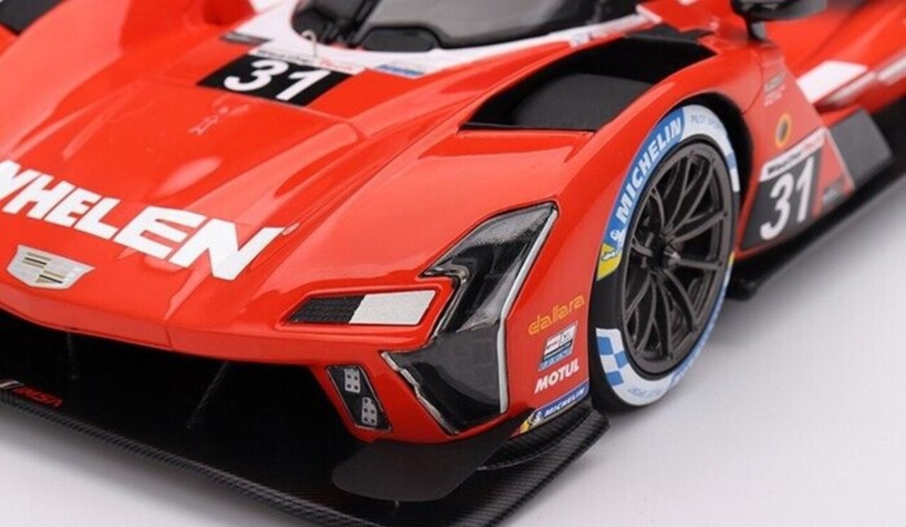 Cadillac Cadillac V-LMDH 5.5L #31 Team Whelen Engineering Racing 12H Sebring 2023 - 1:18 - Top Speed Cadillac Cadillac V-LMDH 5.5L #31 Team Whelen Engineering Racing 12H Sebring 2023 - 1:18 - Top Speed
