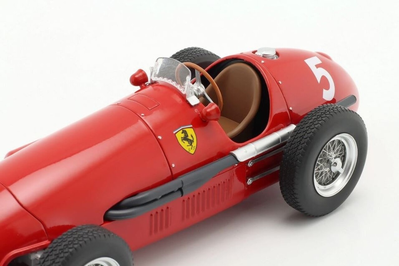 Formule 1 Ferrari 500 F2 #5 Formula 1 Winner British GP 1953 - 1:18 - CMR Classic Model Replicars