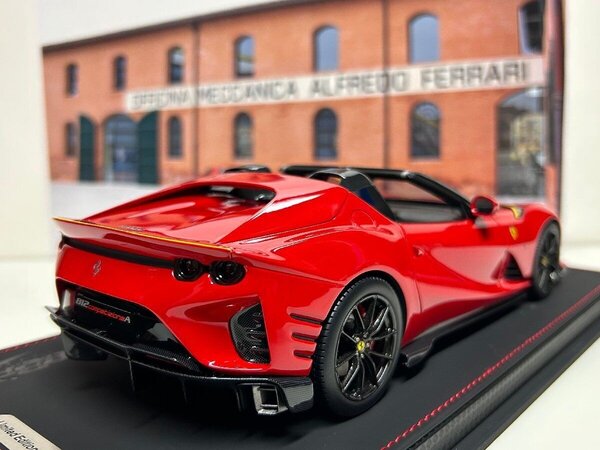 Ferrari Ferrari 812 Competizione A (Break Disc Red - Wheels Carbon Fiber) - 1:18 - BBR Ferrari Ferrari 812 Competizione A (Break Disc Red - Wheels Carbon Fiber) - 1:18 - BBR