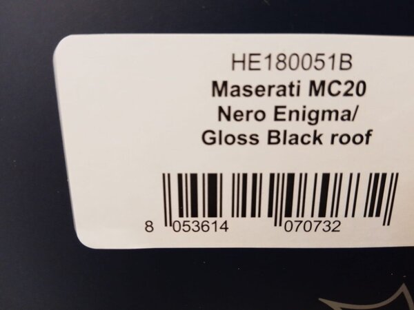 Maserati Maserati MC20 Gloss Black Roof 2020 - 1:18 - BBR Maserati Maserati MC20 Gloss Black Roof 2020 - 1:18 - BBR