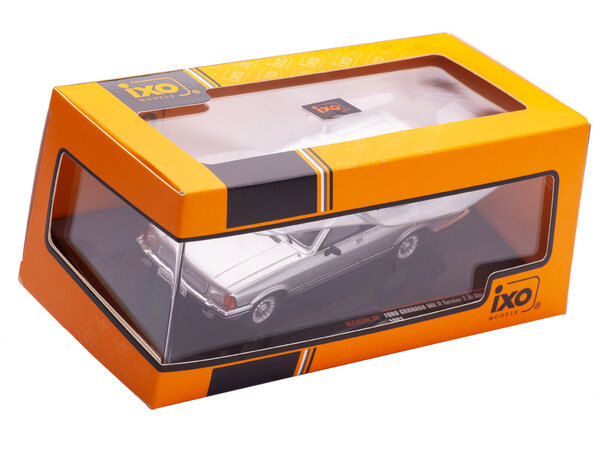 Ford Ford Granada MK II Turnier 2.8i Ghia 1982 - 1:43 - IXO Models Ford Ford Granada MK II Turnier 2.8i Ghia 1982 - 1:43 - IXO Models
