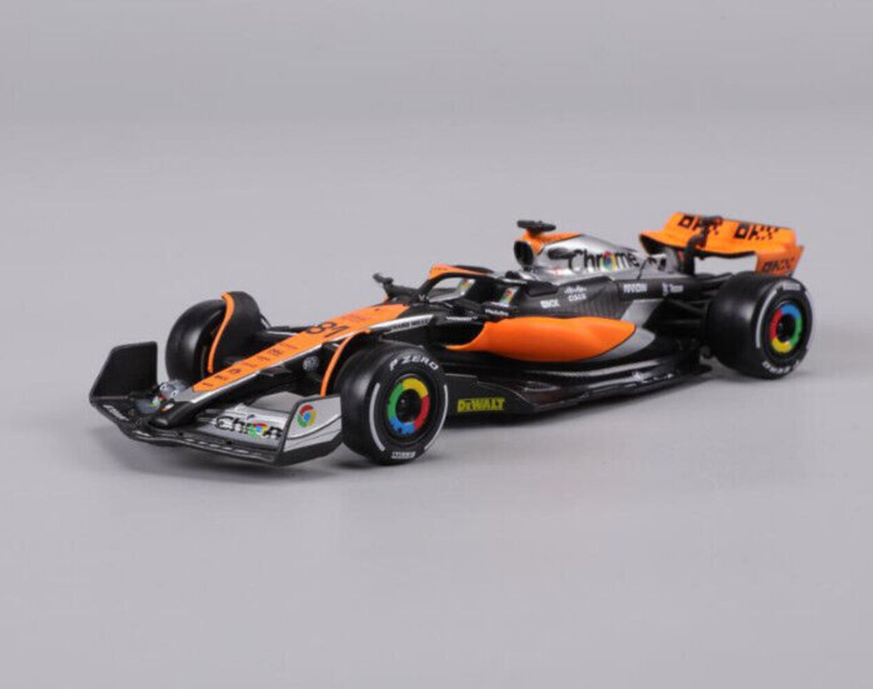 Formule 1 McLaren F1 MCL60 #81 British GP 2023 (O.Piastri) - 1:43 - Bburago Formule 1 McLaren F1 MCL60 #81 British GP 2023 (O.Piastri) - 1:43 - Bburago