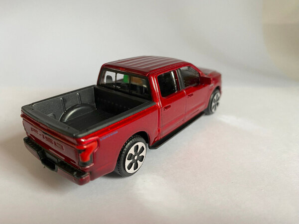 Ford Ford F-150 Lightning 2022 - 1:43 - Bburago