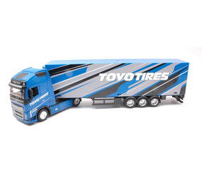 Volvo Volvo FH16 Globetrotter 750 XXL Tractor 4x2 + Semi Trailer 3 Axle 'Toyo  Tires' - 1:43 - Bburago Volvo Volvo FH16 Globetrotter 750 XXL Tractor 4x2 + Semi Trailer 3 Axle 'Toyo  Tires' - 1:43 - Bburago