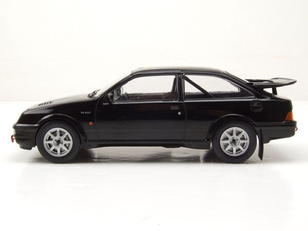 Ford Ford Sierra RS Corsworth 1987 - 1:24 - Whitebox Ford Ford Sierra RS Corsworth 1987 - 1:24 - Whitebox