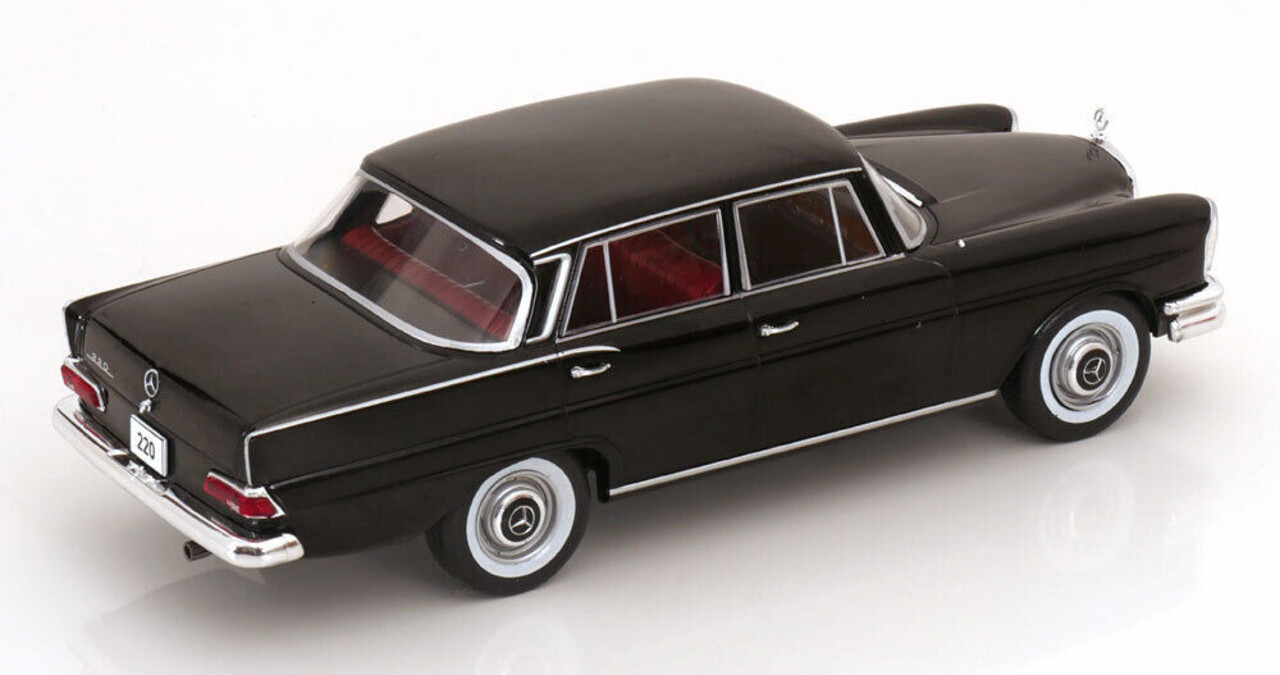 Mercedes-Benz Mercedes-Benz 220 (W111) 1959 - 1:24 - Whitebox