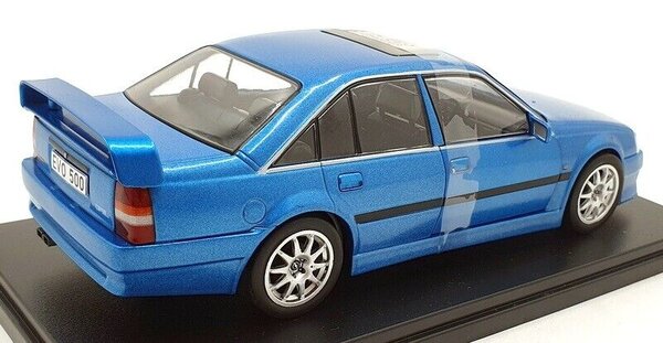 Opel Opel Omega Evolution 500 1991 - 1:24 - Whitebox Opel Opel Omega Evolution 500 1991 - 1:24 - Whitebox