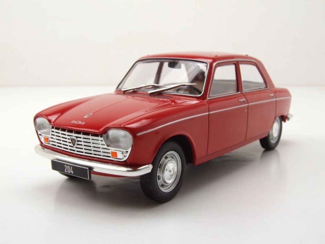 Peugeot Peugeot 204 1968 - 1:24 - Whitebox Peugeot Peugeot 204 1968 - 1:24 - Whitebox