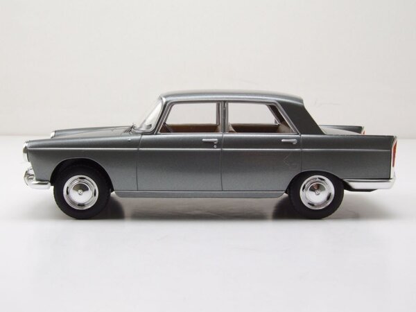 Peugeot Peugeot 404 1960 - 1:24 - Whitebox Peugeot Peugeot 404 1960 - 1:24 - Whitebox