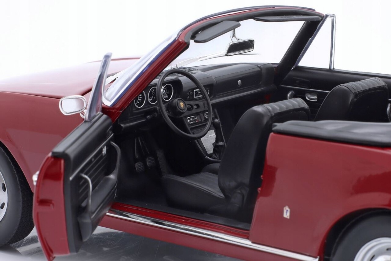 Peugeot Peugeot 504 Cabriolet 1969 - 1:18 - Norev Peugeot Peugeot 504 Cabriolet 1969 - 1:18 - Norev