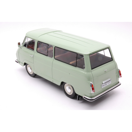 Skoda Skoda 1203 1968 - 1:24 - Whitebox Skoda Skoda 1203 1968 - 1:24 - Whitebox