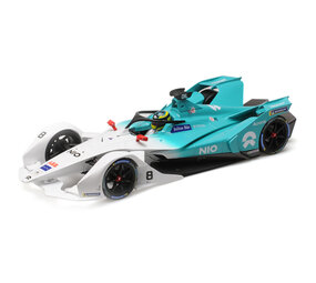 Formule E Season 5 Nio Formula E Team #8 - 1:18 - Minichamps Formule E Season 5 Nio Formula E Team #8 - 1:18 - Minichamps