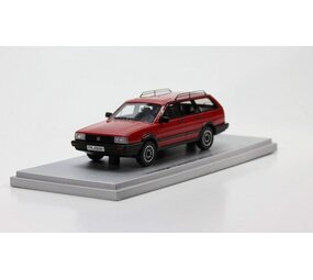 Volkswagen Volkswagen Passat B2 Familcar GT Syncro 1985 - 1:43 - KESS