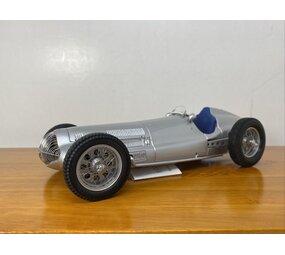 Formule 1 Mercedes-Benz (W154) Winner GP France 1938 - 1:18 - CMC Formule 1 Mercedes-Benz (W154) Winner GP France 1938 - 1:18 - CMC