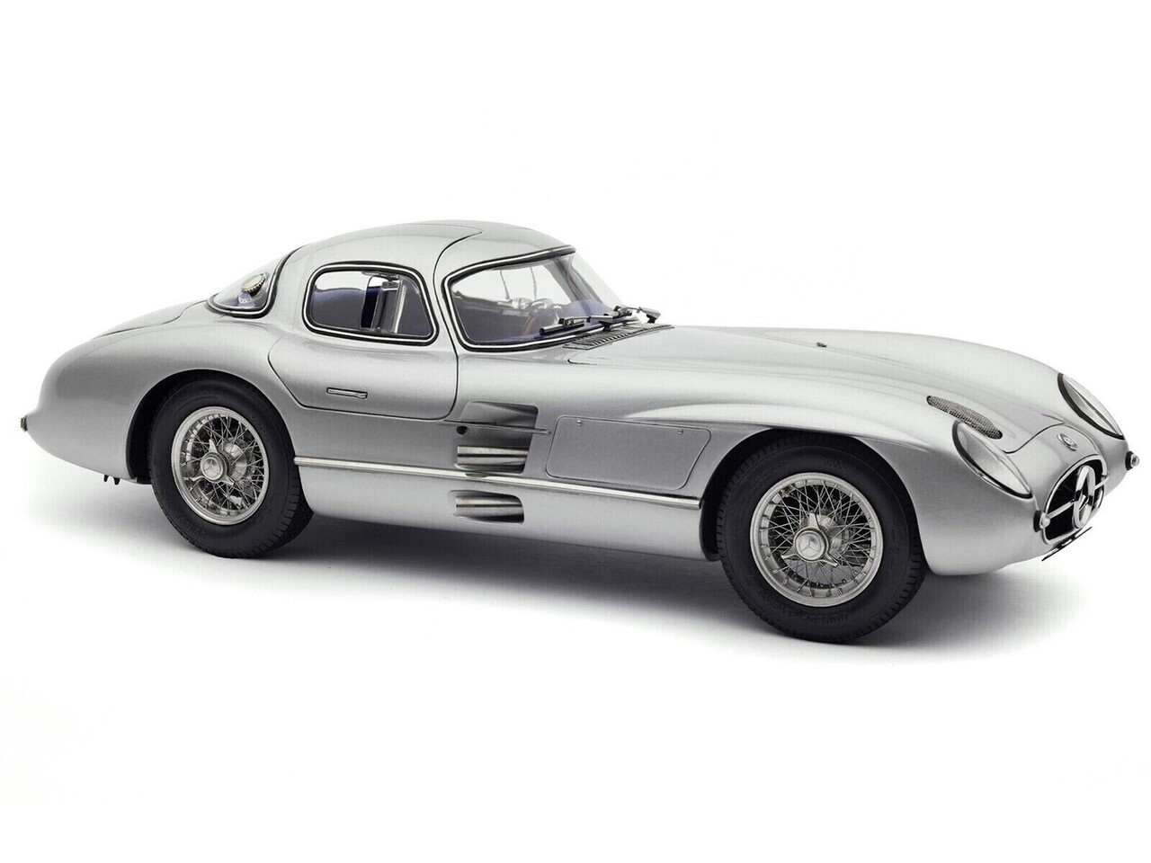 Mercedes-Benz Mercedes-Benz 300 SLR Uhlenhaut Coupé 1955 - 1:18 - CMC