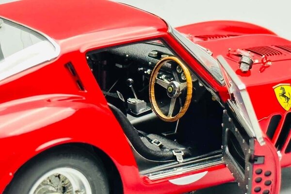 Ferrari Ferrari 250 GTO #11 2nd 1000Km de Paris 1962 - 1:18 - CMC