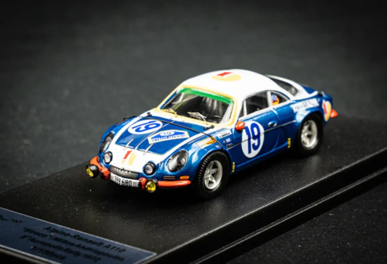 Alpine Alpine Renault A110 #19 Rally Acropolis 1972 - 1:43 - Troféu Alpine Alpine Renault A110 #19 Rally Acropolis 1972 - 1:43 - Troféu