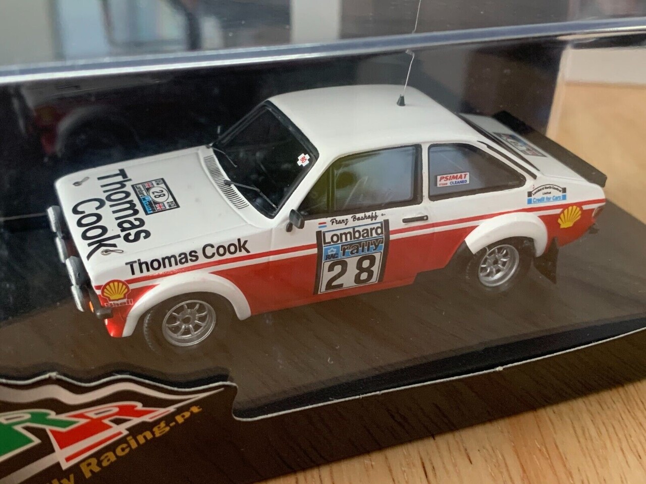 Ford Ford Escort MK II RS RHD #28 Thomas Cook Rally WM RAC Rally 1980 - 1:43 - Troféu Ford Ford Escort MK II RS RHD #28 Thomas Cook Rally WM RAC Rally 1980 - 1:43 - Troféu