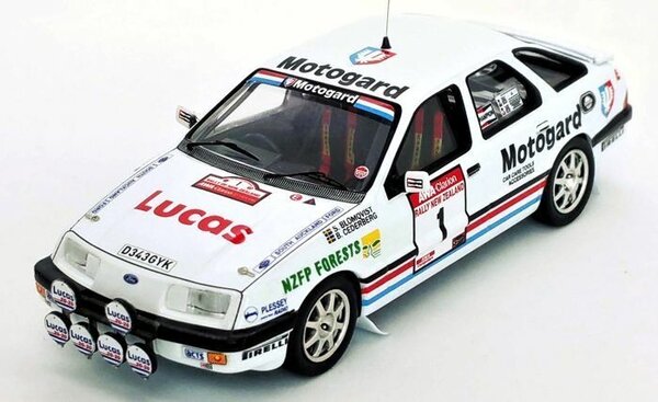 Ford Ford Sierra XR 4x4 RHD #1 Motogard Rally WM Rally New Zealand 1987 - 1:43 - Troféu Ford Ford Sierra XR 4x4 RHD #1 Motogard Rally WM Rally New Zealand 1987 - 1:43 - Troféu