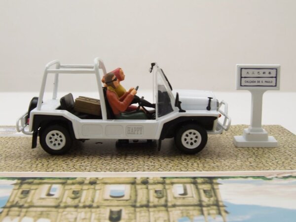 Austin Austin Mini Moke 1968 + 2 Figures + Suitcase + Macau Street Sign - 1:43 - Vitesse Austin Austin Mini Moke 1968 + 2 Figures + Suitcase + Macau Street Sign - 1:43 - Vitesse