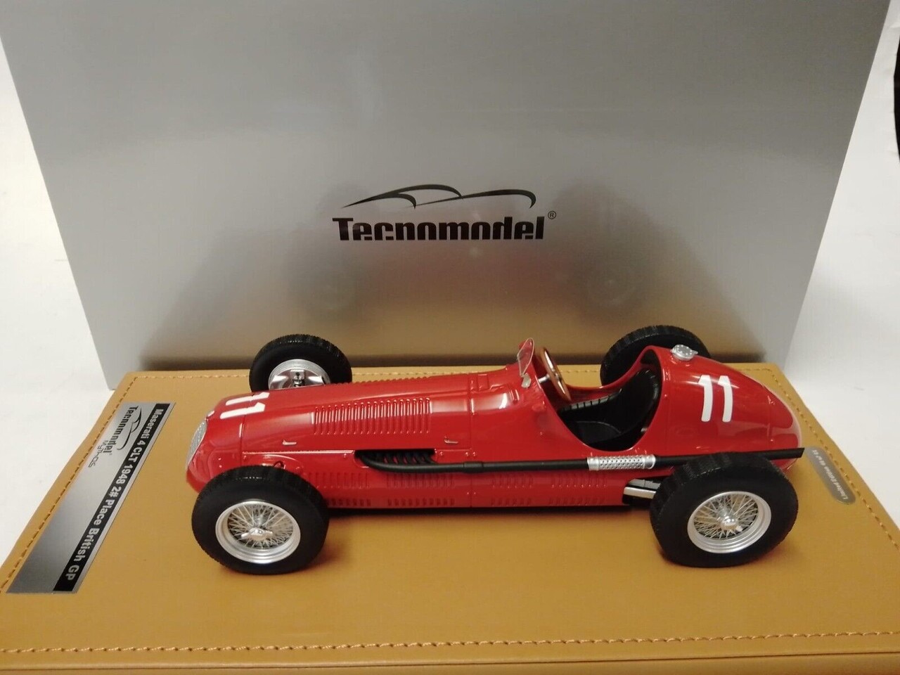 Formule 1 Maserati 4 CLT #11 2nd British GP 1950 - 1:18 - Tecnomodel Mythos Formule 1 Maserati 4 CLT #11 2nd British GP 1950 - 1:18 - Tecnomodel Mythos