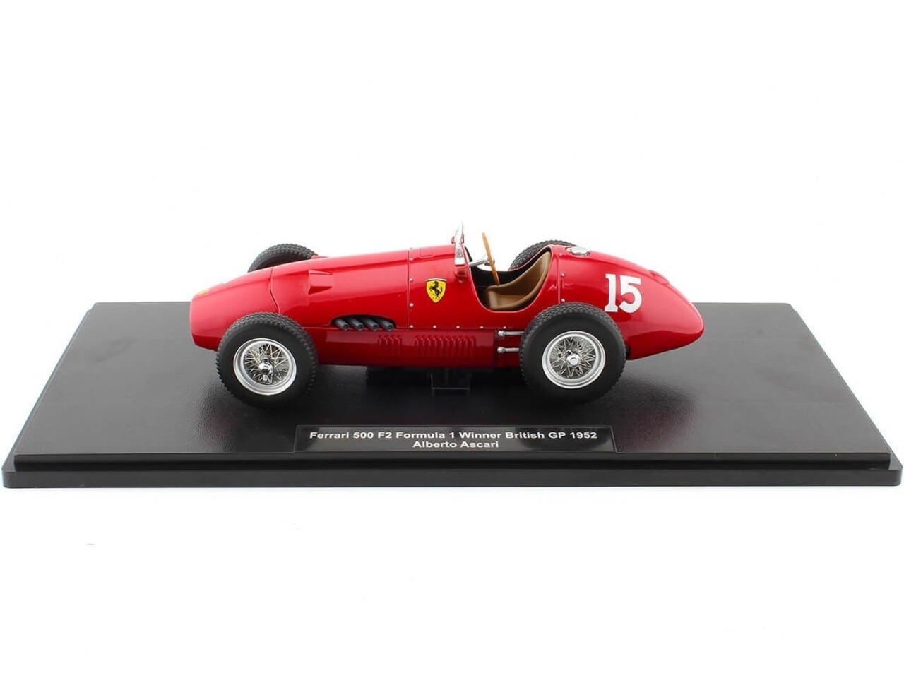 Formule 1 Ferrari 500 F2 #15 Formula 1 Winner British GP 1952 - 1:18 - CMR Classic Model Replicars