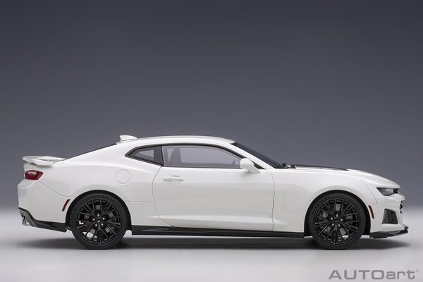 Chevrolet Chevrolet Camaro ZL1 - 1:18 - Autoart Chevrolet Chevrolet Camaro ZL1 - 1:18 - Autoart