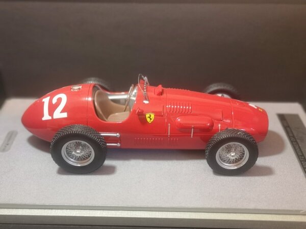 Ferrari Ferrari 500F2 #12 Monza GP Italy 1952 A.Ascari World Champion - 1:18 - Tecnomodel Mythos