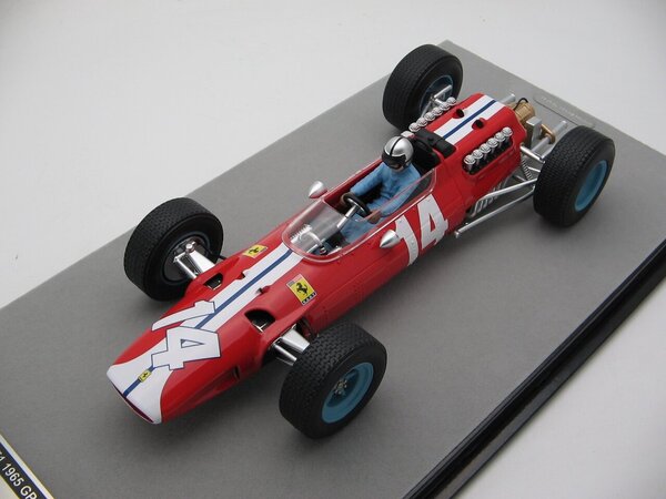 Formule 1 Ferrari 512 #14 GP USA 1965 + Driver - 1:18 - Tecnomodel Mythos Formule 1 Ferrari 512 #14 GP USA 1965 + Driver - 1:18 - Tecnomodel Mythos