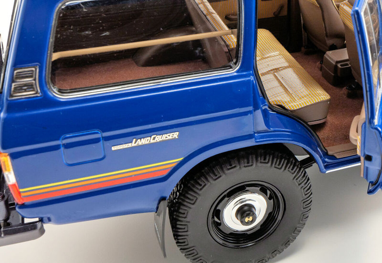 Toyota Toyota Land Cruiser 60 - 1:18 - Kyosho Toyota Toyota Land Cruiser 60 - 1:18 - Kyosho