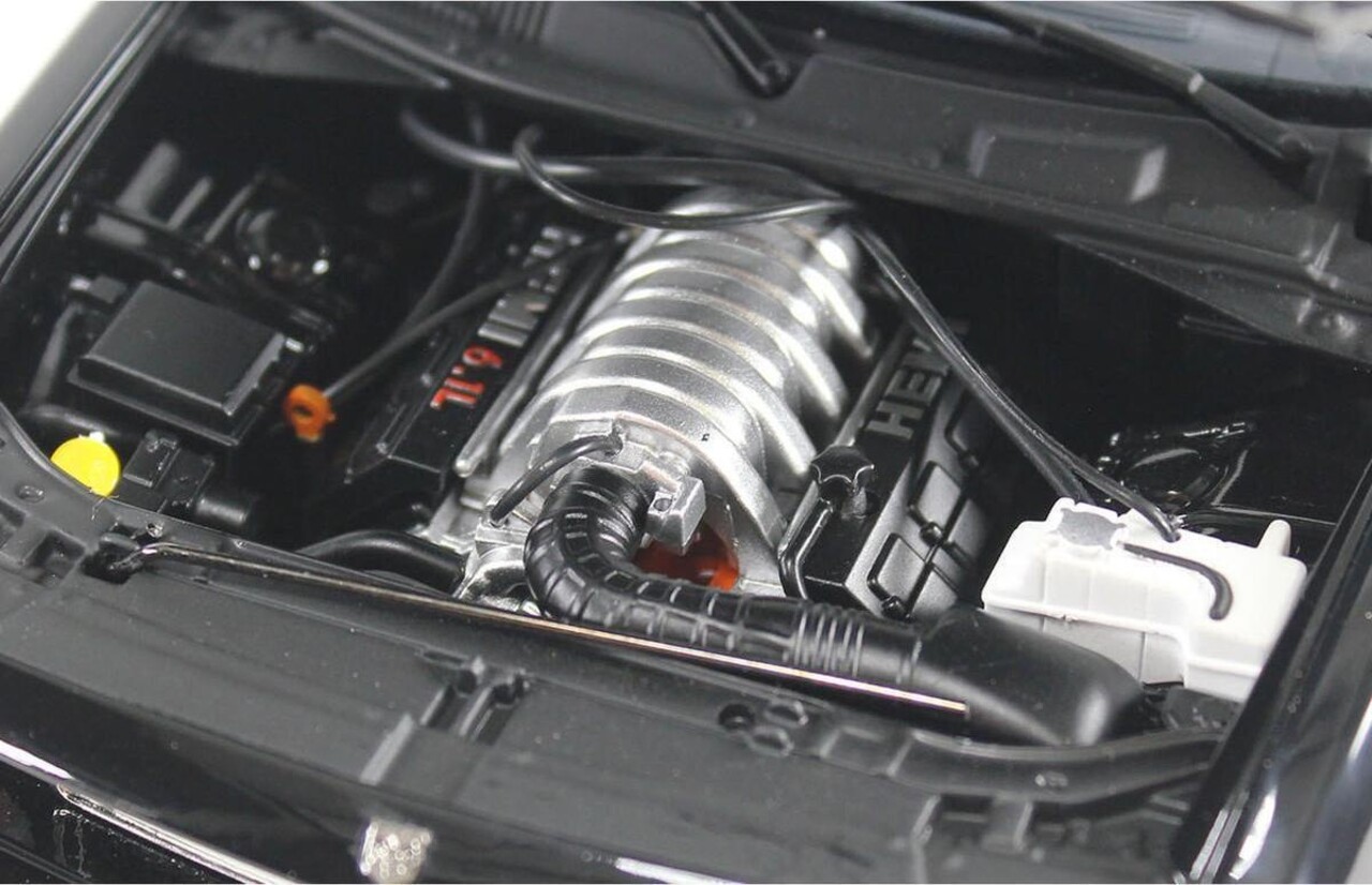 Dodge Dodge Challenger SRT8 Coupe California Highway Patrol 2009 - 1:18 - ACME