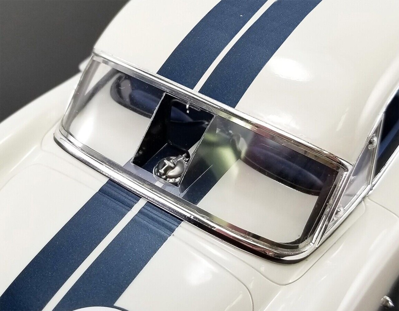 Chevrolet Chevrolet Corvette C1 Coupe 4.6L V8 #2 Team Cunningham 24H Le  Mans 1960 - 1:18 - ACME      - Copy