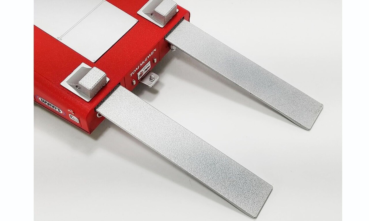 Dodge Dodge D-300 Ramp Truck Car Transporter 'Mongoose' 1970 - 1:18 - ACME