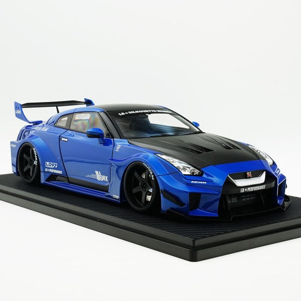 Nissan Nissan 35GT-RR LB-Silhouette Works GT - 1:18 - Ignition Model