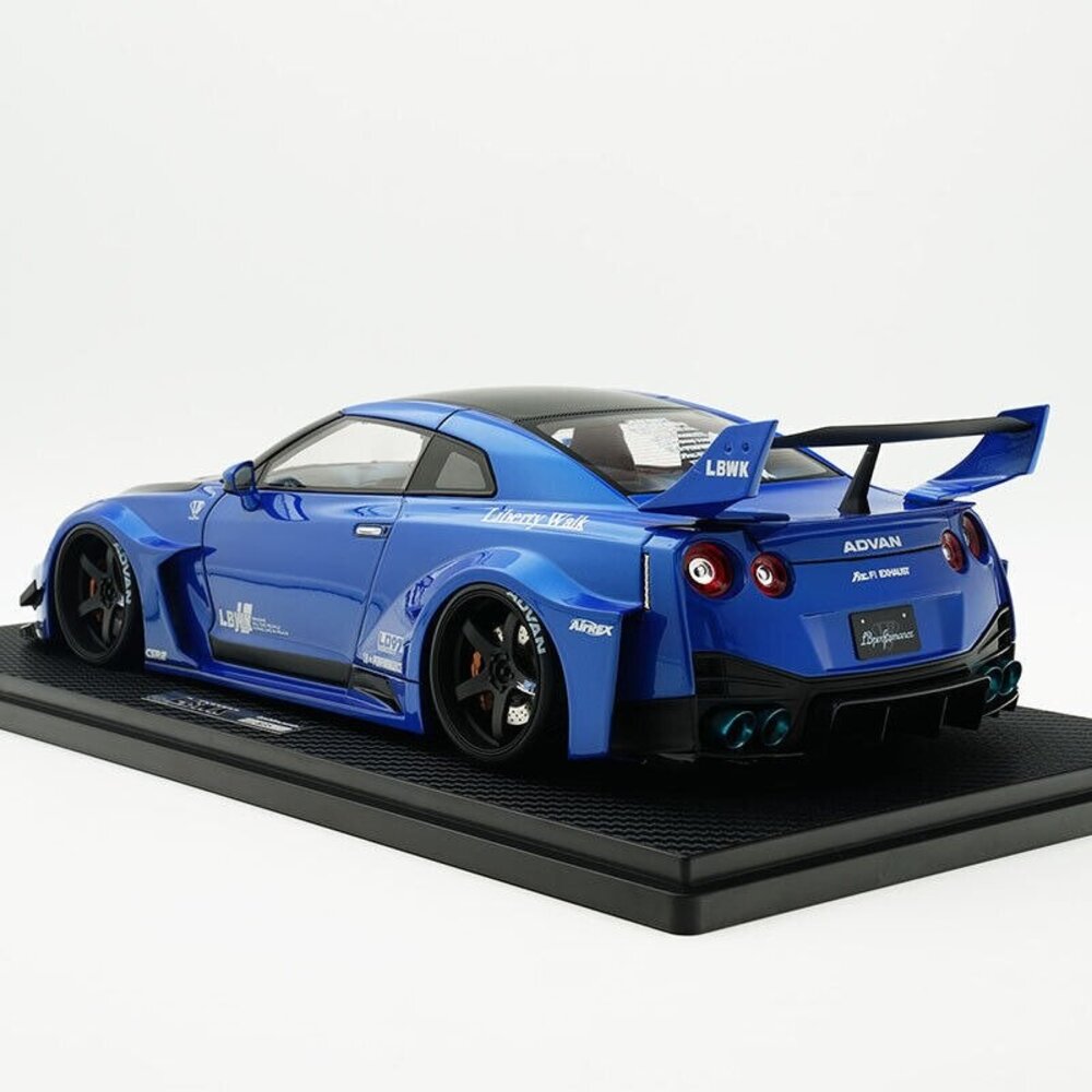 Nissan Nissan 35GT-RR LB-Silhouette Works GT - 1:18 - Ignition Model