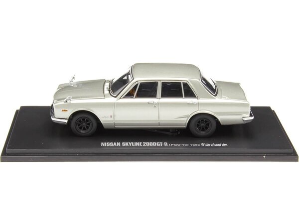Nissan Nissan Skyline 2000GT-R 4 doors PGC10 Wide Wheel Rim 1969 - 1:43 - Kyosho Nissan Nissan Skyline 2000GT-R 4 doors PGC10 Wide Wheel Rim 1969 - 1:43 - Kyosho