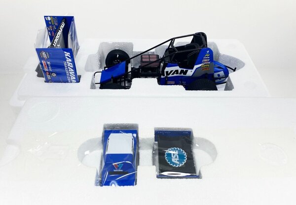 Sprint Car Sprint Car #9 Karavan Trailers James McFadden 2021 - 1:18 - ACME Sprint Car Sprint Car #9 Karavan Trailers James McFadden 2021 - 1:18 - ACME