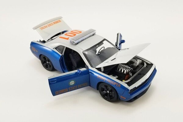 Dodge Dodge Challenger SRT8 'Georgia State Patrol' 2010 - 1:18 - ACME