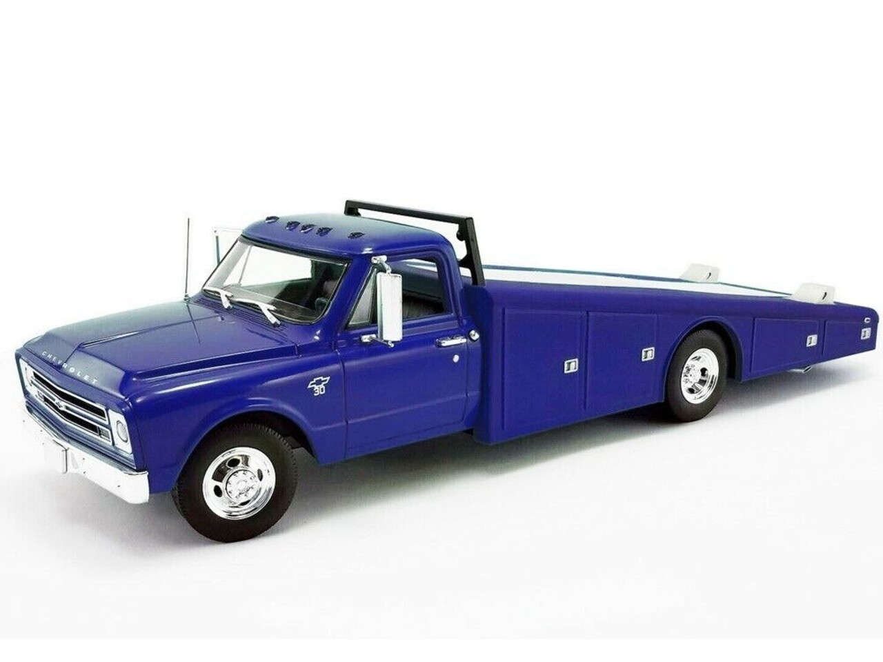 Chevrolet Chevrolet C-30 Ramp Truck Car Transporter + Slide Out Ramps 1967 - 1:18 - ACME Chevrolet Chevrolet C-30 Ramp Truck Car Transporter + Slide Out Ramps 1967 - 1:18 - ACME