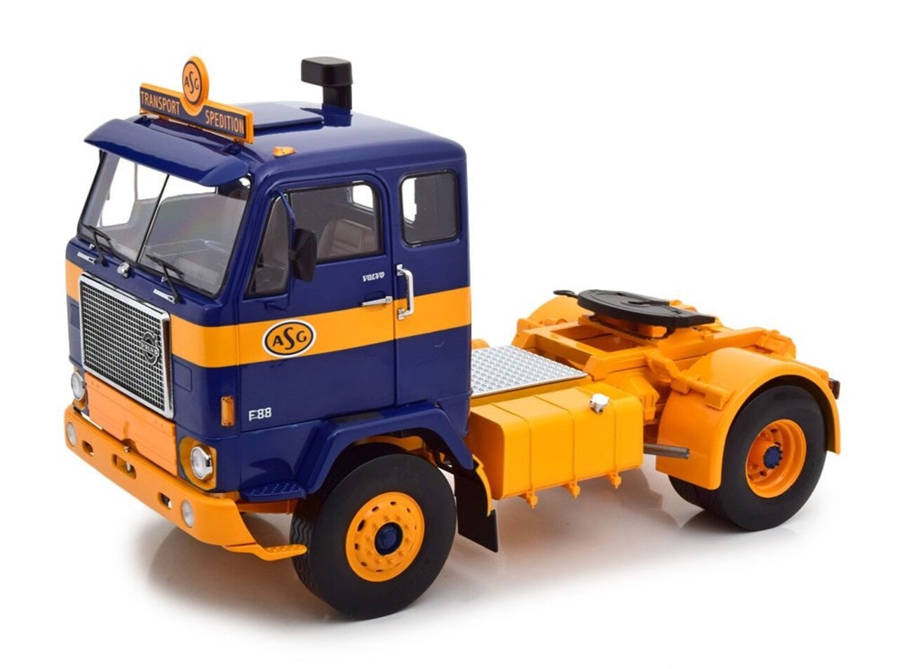 Volvo Volvo F88 - 1:18 - Modelcar Group