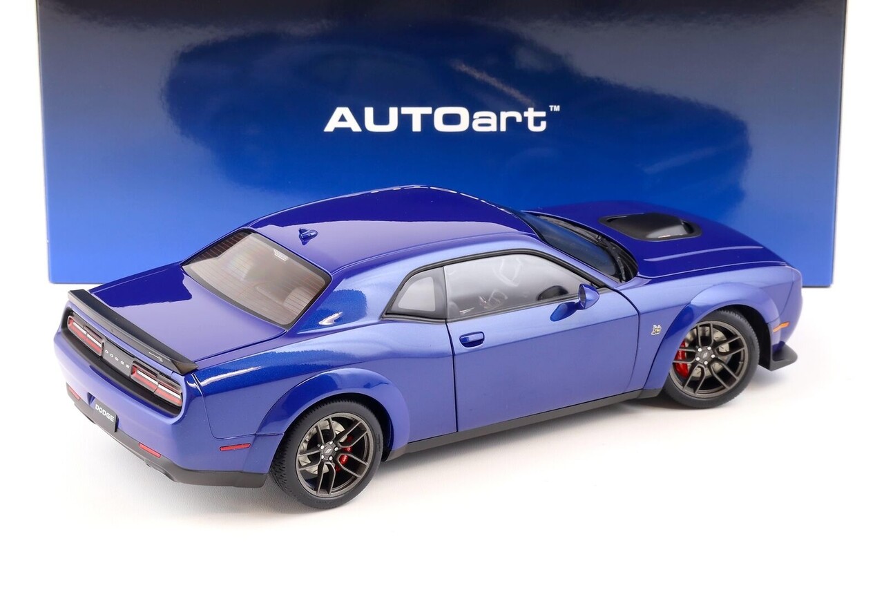 Dodge Dodge Challenger R/T Scat Pack Widebody 2022 - 1:18 - AUTOart
