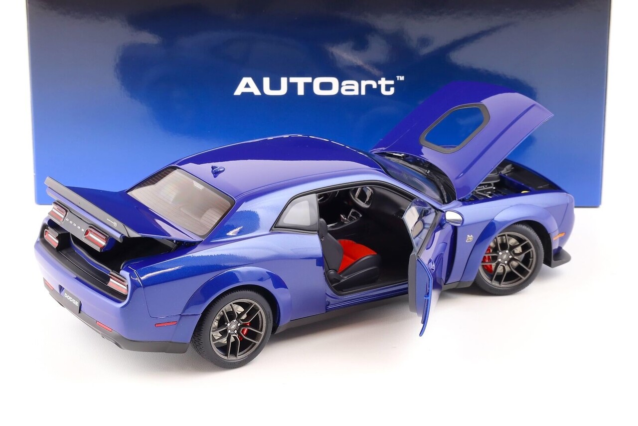 Dodge Dodge Challenger R/T Scat Pack Widebody 2022 - 1:18 - AUTOart