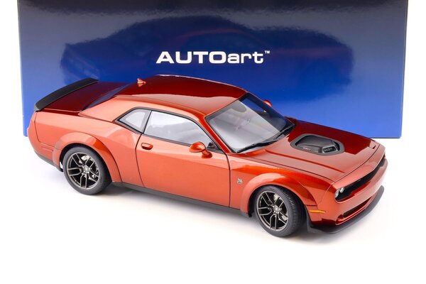 Dodge Dodge Challenger R/T Scat Pack Widebody 2022 - 1:18 - AUTOart